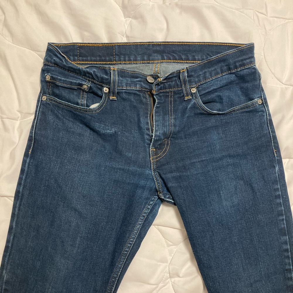 Dark wash 512 levi jeans 31W32L